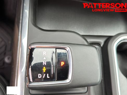 Used 2024 Chevrolet Silverado 1500 LTZ w/ LTZ Premium Texas Edition AWD/4WD image 15