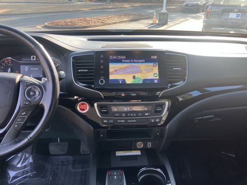 Certified 2023 Honda Ridgeline Black Edition image 24