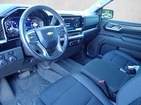 Used 2022 Chevrolet Silverado 1500 LT image 8