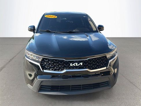 Used 2022 Kia Sorento LX FWD image 9