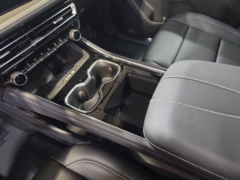 New 2026 Chevrolet Traverse LT w/ Driver Confidence Package image 27