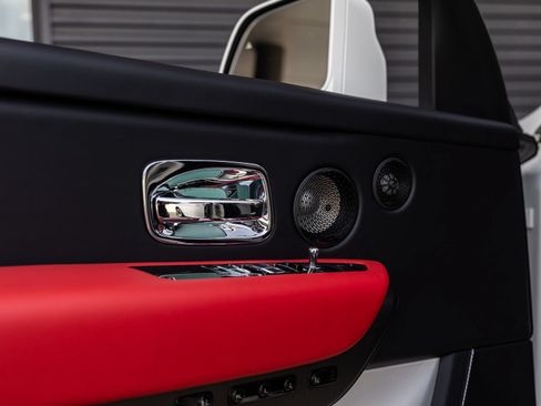 New 2026 Rolls-Royce Cullinan AWD/4WD image 26
