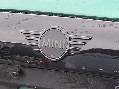 Certified 2022 MINI Cooper S image 27