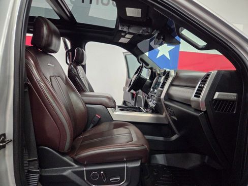 Used 2017 Ford F250 Platinum w/ Platinum Ultimate Package image 75