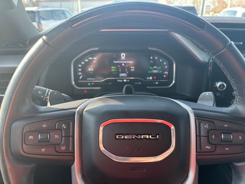 Used 2024 GMC Sierra 1500 Denali image 14