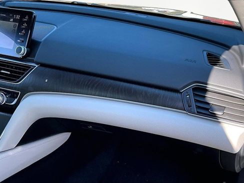 Used 2020 Honda Accord Touring image 20