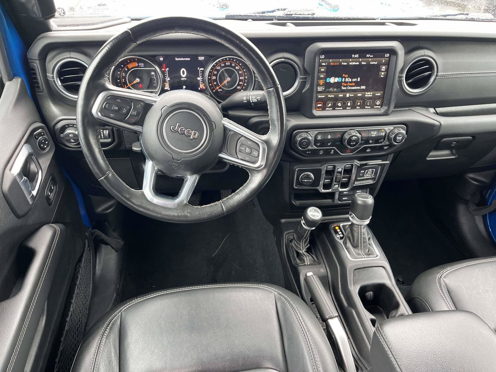 Used 2022 Jeep Gladiator Overland w/ Popular Equipment Package AWD/4WD image 13