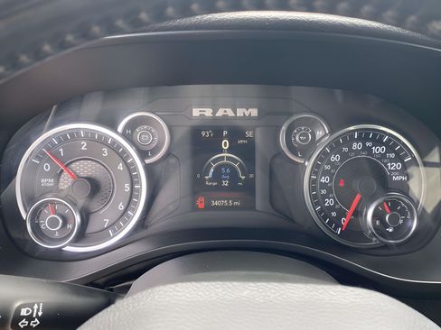 Used 2023 RAM 1500 Big Horn AWD/4WD image 24