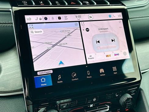 New 2025 Jeep Grand Cherokee Limited image 10