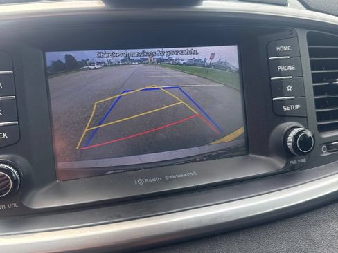 Used 2019 Kia Sorento AWD V6 w/ Option Group 020 image 4