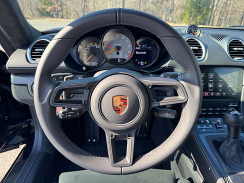 Used 2025 Porsche 718 Cayman GT4 RS image 39