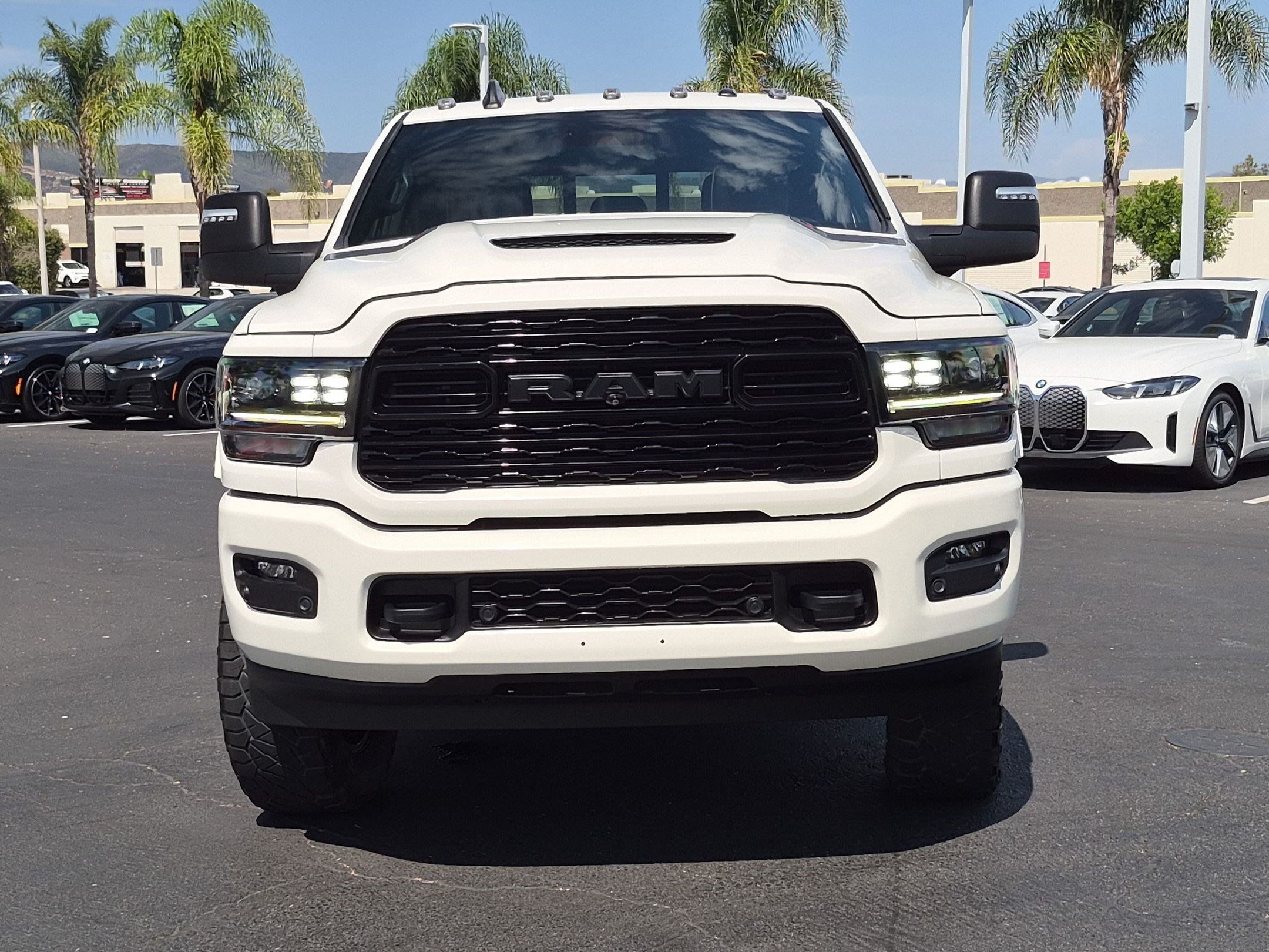Used 2023 RAM 2500 Limited AWD/4WD image 3