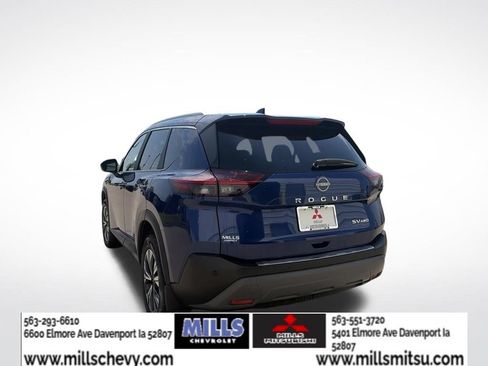Used 2023 Nissan Rogue SV w/ SV Premium B Package AWD/4WD image 3