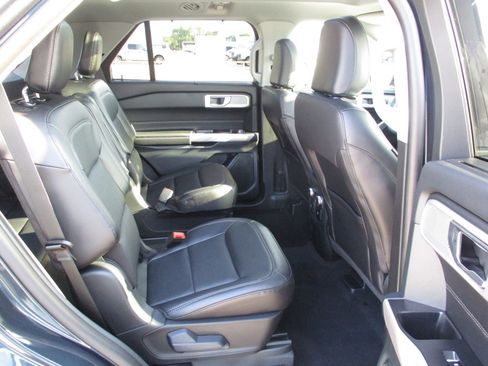 New 2024 Ford Explorer Limited w/ Equipment Group 301A image 25