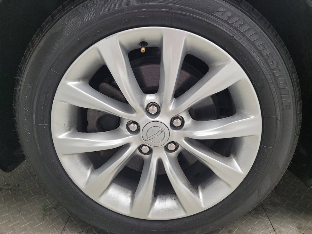 Used 2015 Chrysler 200 C w/ Navigation & Sound Group I FWD image 31
