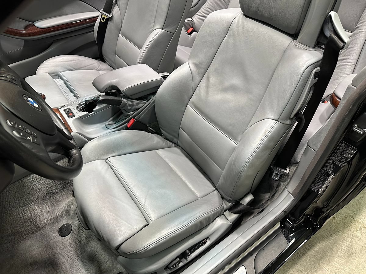 Used 2001 BMW 330Ci Convertible RWD image 19