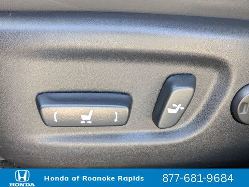 Used 2019 Lexus NX 300 FWD image 18