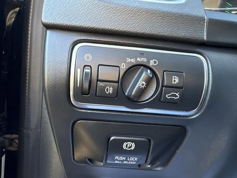 Used 2014 Volvo S60 T5 image 26