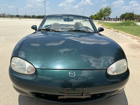 Used 1999 MAZDA MX-5 Miata RWD image 65