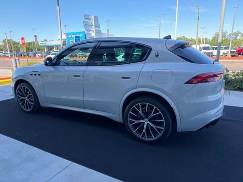 Used 2023 Maserati Grecale Modena AWD/4WD image 3