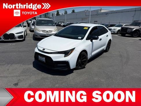 Used 2022 Toyota Corolla SE w/ Carpet Mat Package (TMS) FWD image 1