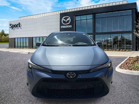 Used 2020 Toyota Corolla LE image 9