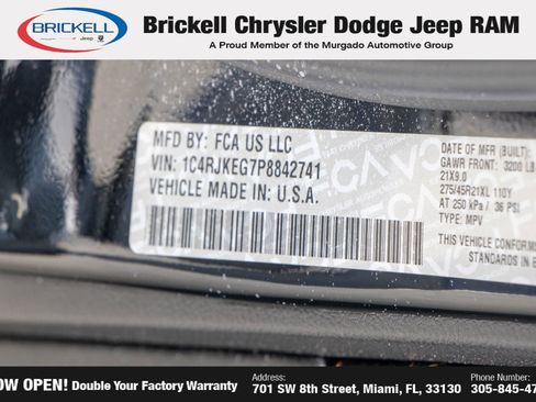 Used 2023 Jeep Grand Cherokee L Summit AWD/4WD image 33