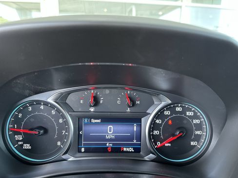 Used 2024 Chevrolet Equinox LS w/ LS Convenience Package FWD image 15
