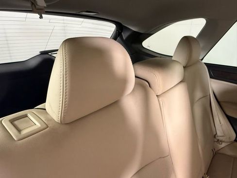 Used 2017 Subaru Outback 2.5i Limited image 26