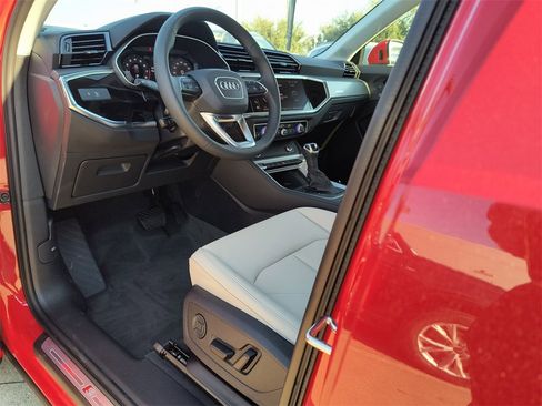 New 2025 Audi Q3 2.0T Premium Plus image 2