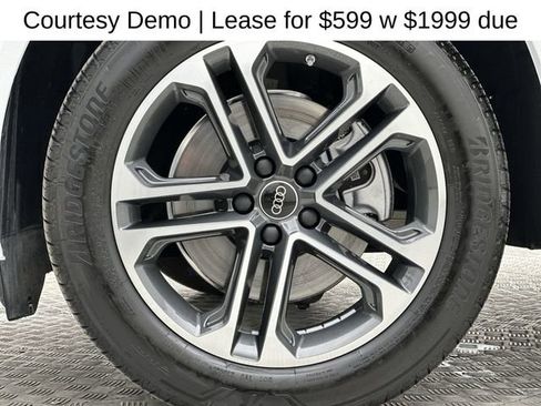 Used 2025 Audi Q5 2.0T Premium w/ Convenience Package image 10