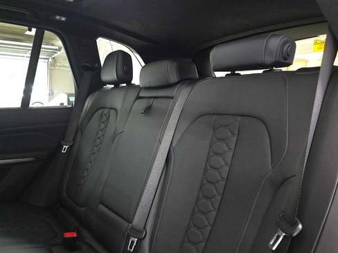Used 2020 BMW X5 M w/ Executive Package AWD/4WD image 17