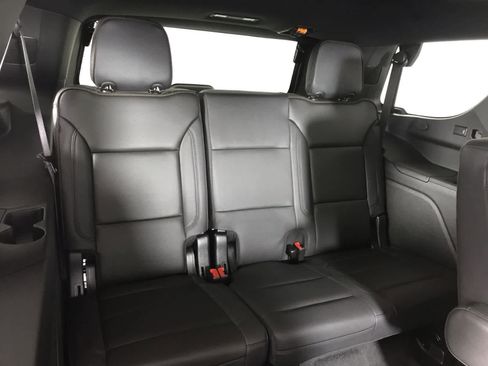 Used 2024 Chevrolet Tahoe High Country image 22