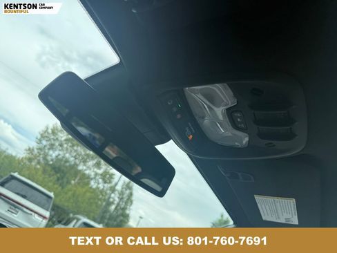 Used 2024 GMC Canyon AT4X image 30