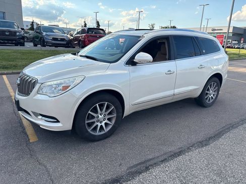 Used 2013 Buick Enclave Leather FWD image 9