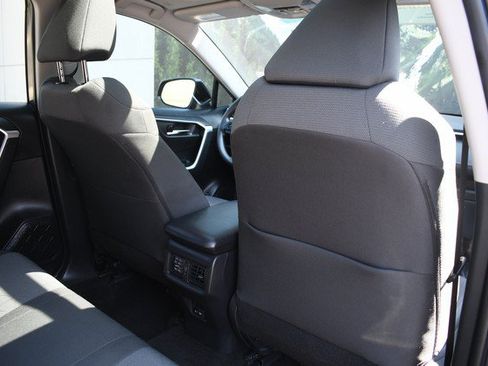 Used 2024 Toyota RAV4 XLE w/ Convenience Package FWD image 28