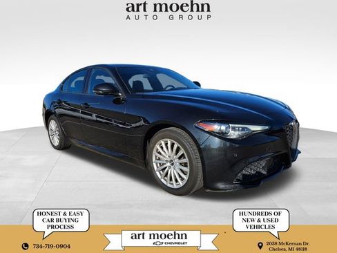 Used 2022 Alfa Romeo Giulia Sprint image 1