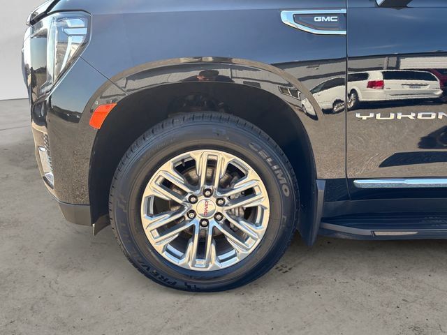 Used 2022 GMC Yukon SLT w/ SLT Luxury Plus Package AWD/4WD image 9