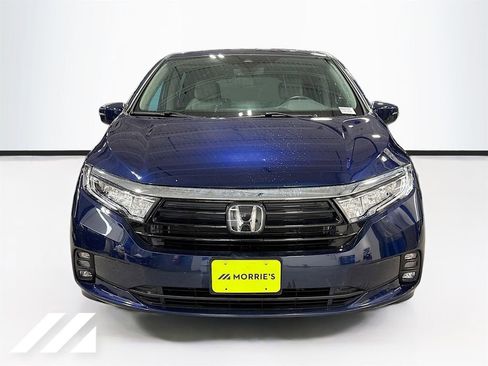 Used 2024 Honda Odyssey EX-L image 2