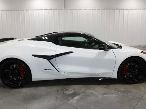 New 2026 Chevrolet Corvette Z06 w/ Stealth Interior Trim Package image 11