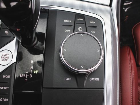 Used 2022 BMW M340i xDrive w/ Driving Assistance Package image 31