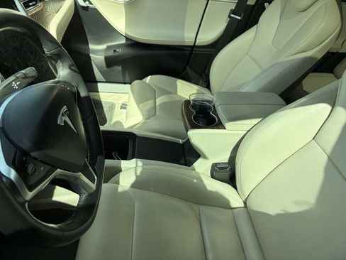 Used 2018 Tesla Model S 100D AWD/4WD image 11