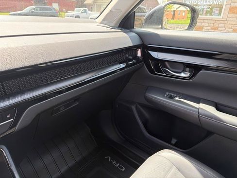 Used 2025 Honda CR-V EX-L image 23