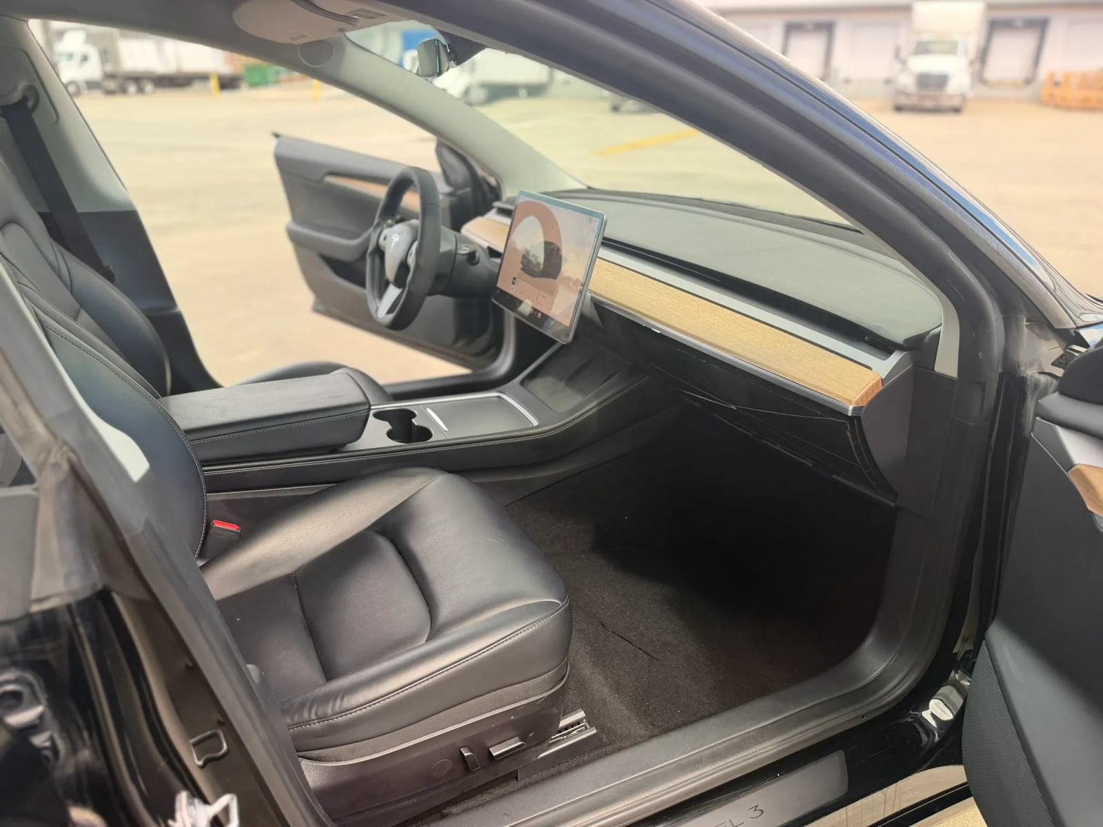 Used 2022 Tesla Model 3 Long Range AWD/4WD image 24