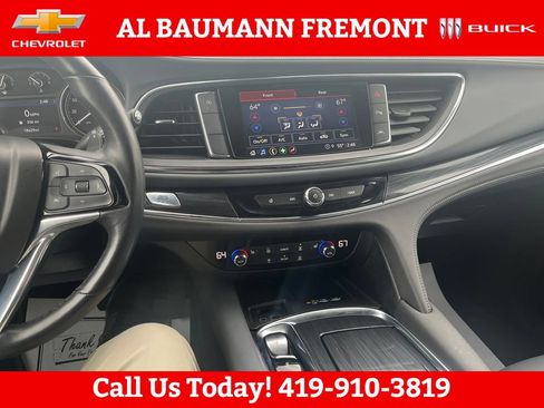 Used 2024 Buick Enclave Essence w/ Sport Touring Edition FWD image 17