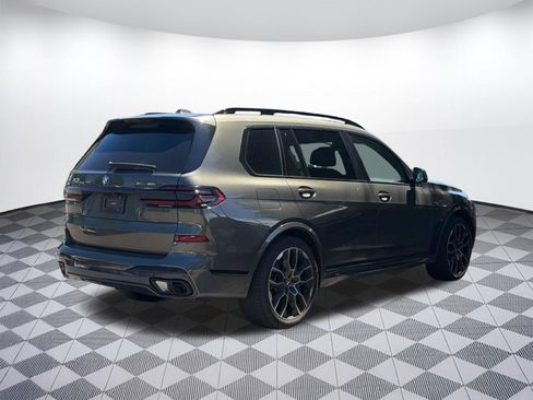 Certified 2024 BMW X7 xDrive40i w/ M Sport Package AWD/4WD image 7