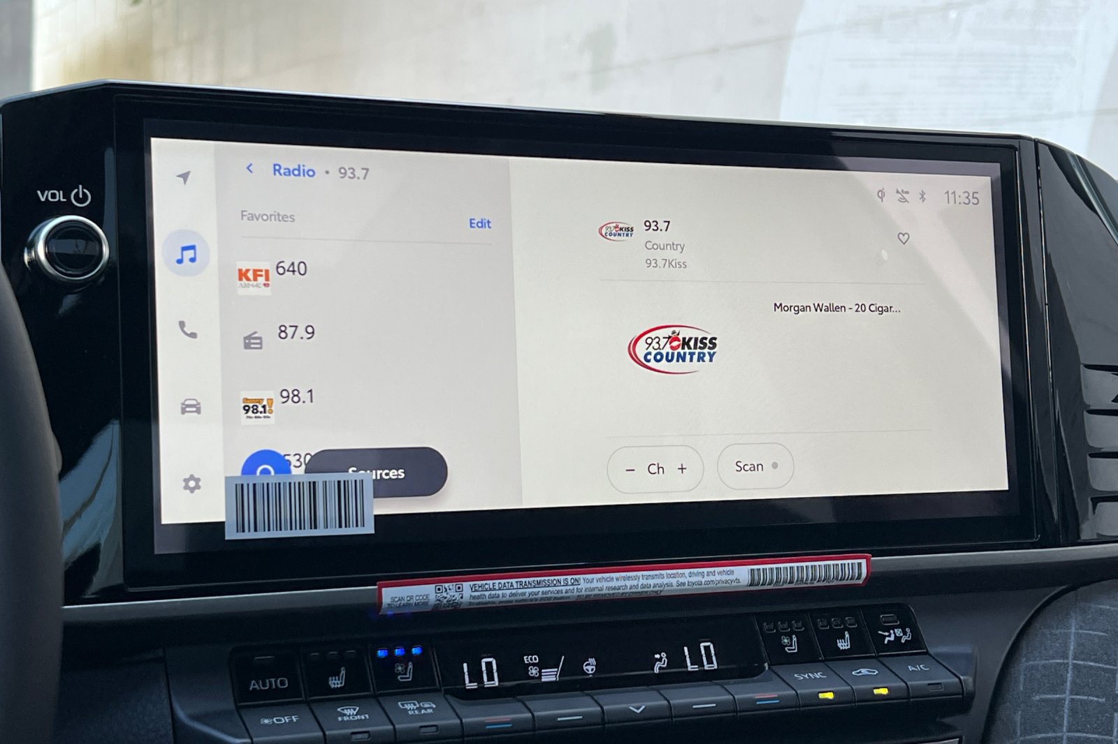 Used 2026 Toyota Camry XLE w/ Premium Package FWD image 17
