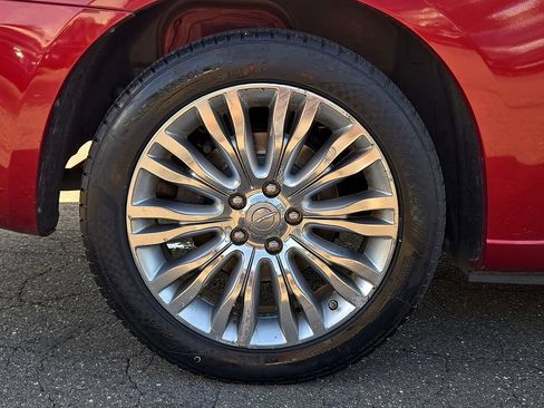 Used 2011 Chrysler 200 Limited FWD image 11