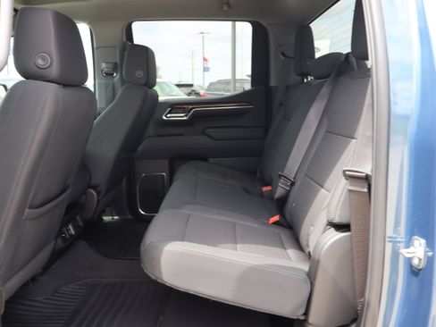 Used 2024 Chevrolet Silverado 1500 LT AWD/4WD image 11