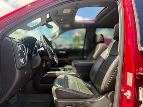 Used 2019 GMC Sierra 1500 Denali w/ Denali Ultimate Package AWD/4WD image 17